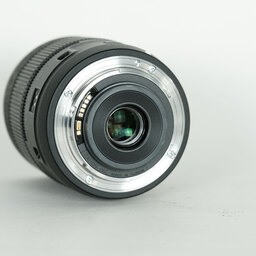 Canon EF-S18-135mm F3.5-5.6 IS USM