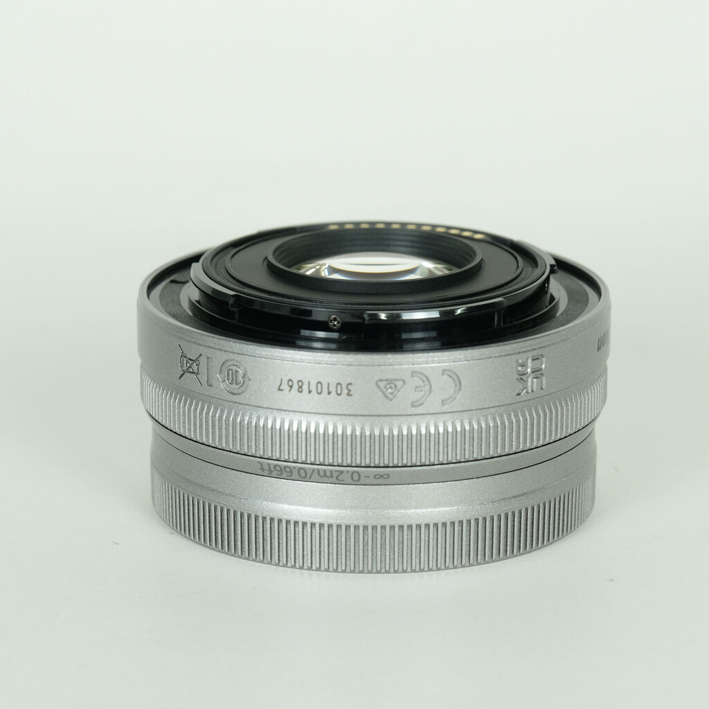 Nikon NIKKOR Z DX 16-50mm f/3.5-6.3 VR Nikon NIKKOR Z DX 16-50mm f/3.5-6.3 VR
