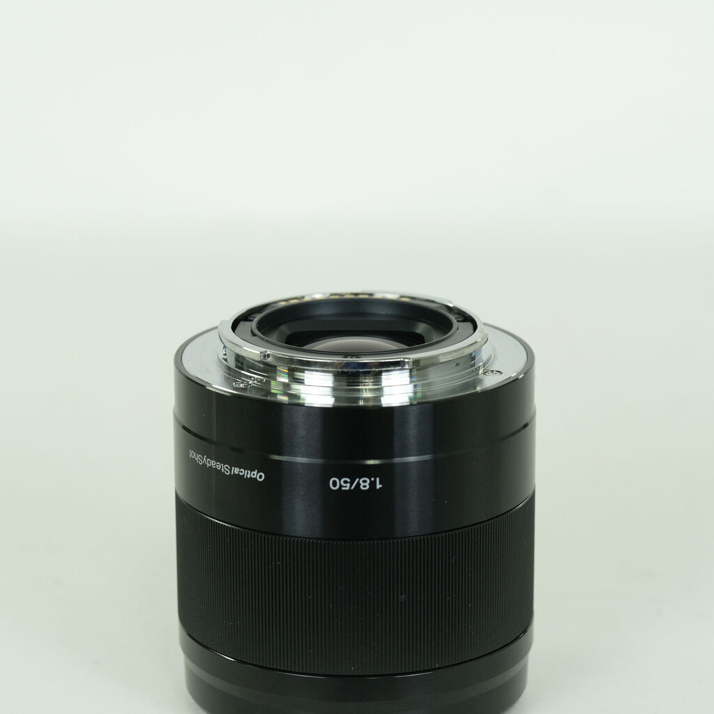 SONY E 50mm F1.8 OSS SEL50F18