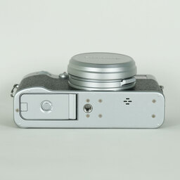 FUJIFILM X100V シルバー