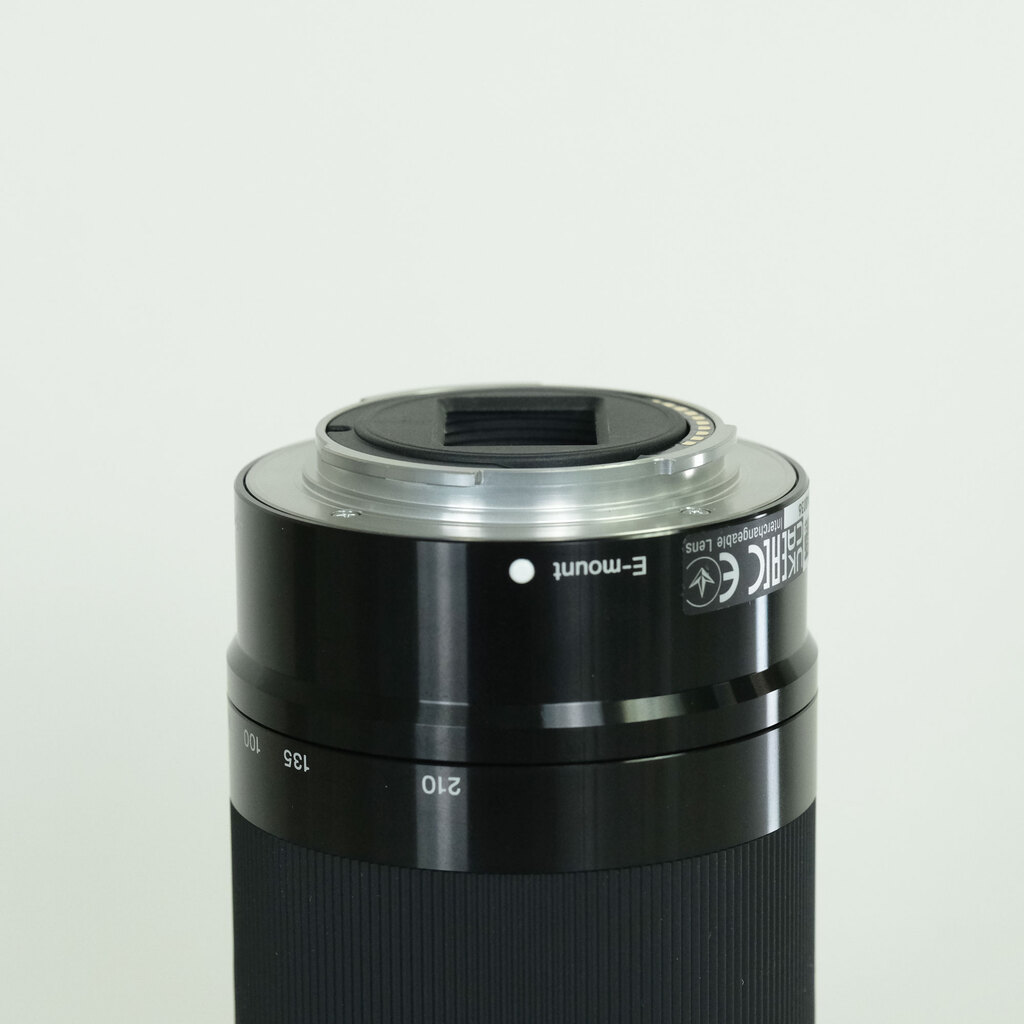 SONY E 55-210mm F4.5-6.3 OSS SEL55210