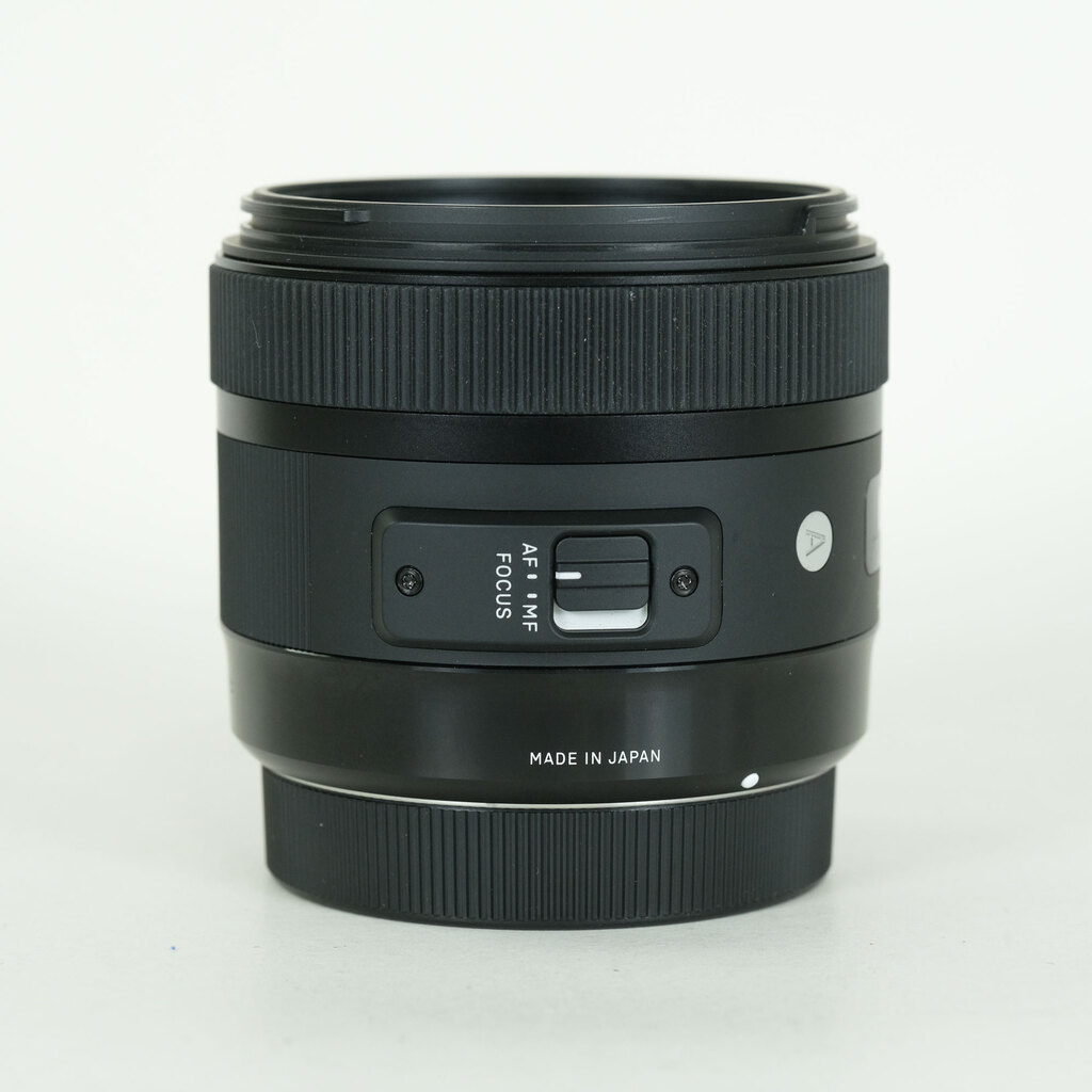 SIGMA 30mm F1.4 DC HSM | Art [キヤノン用]