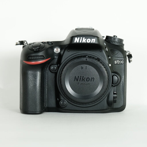 Nikon D7200