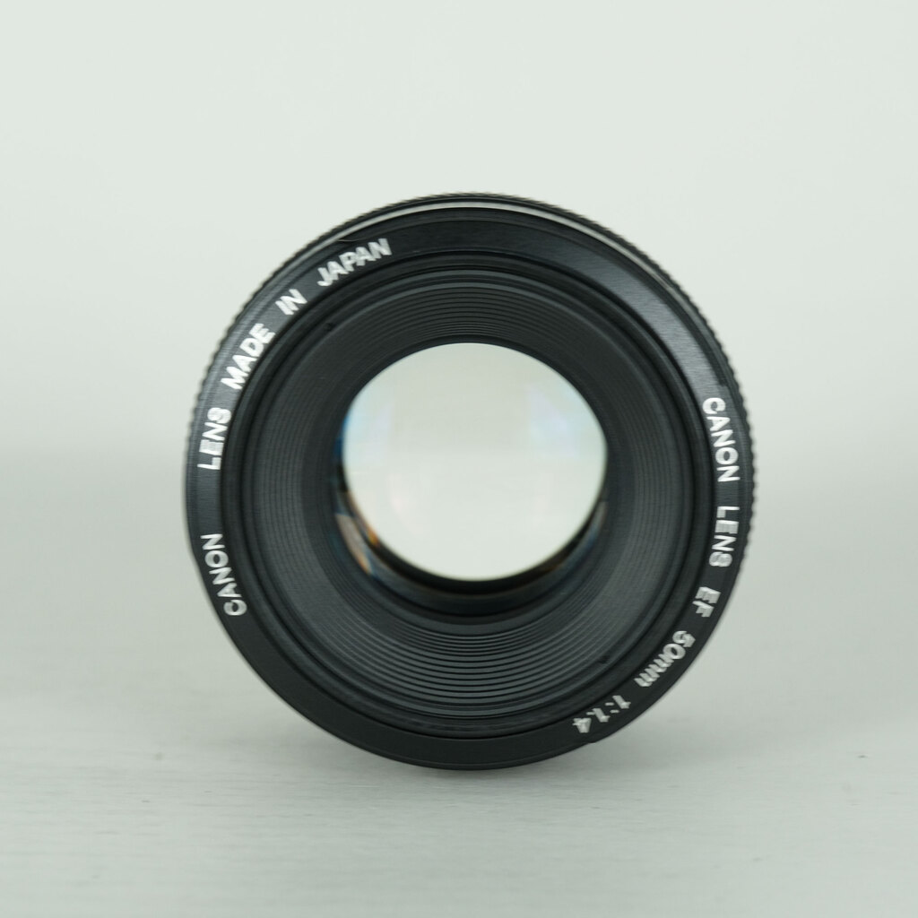 Canon EF50mm F1.4 USMの出品 | ONE SCENE（ワンシーン）