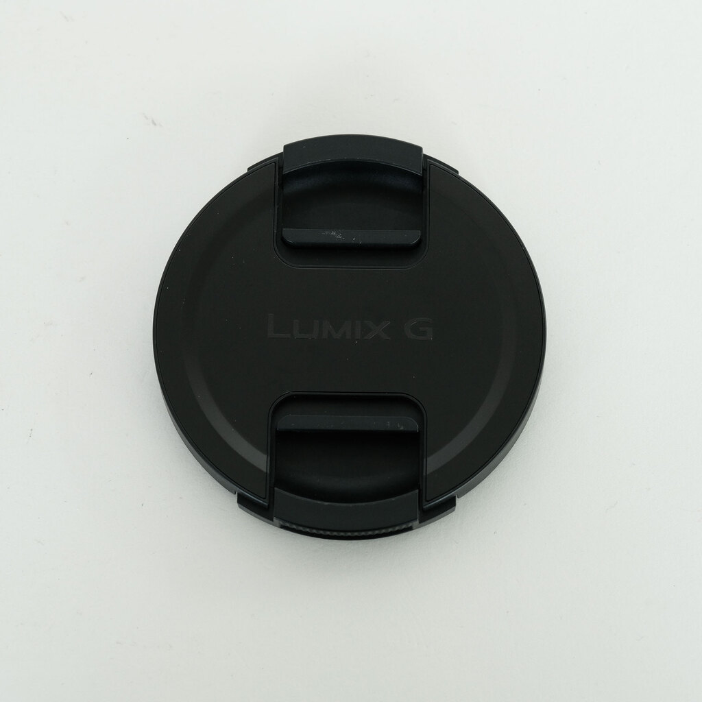 Panasonic LEICA DG VARIO-ELMAR 100-400mm / F4.0-6.3 II ASPH. / POWER O.I.S. Panasonic LEICA DG VARIO-ELMAR 100-400mm / F4.0-6.3 II ASPH. / POWER O.I.S.