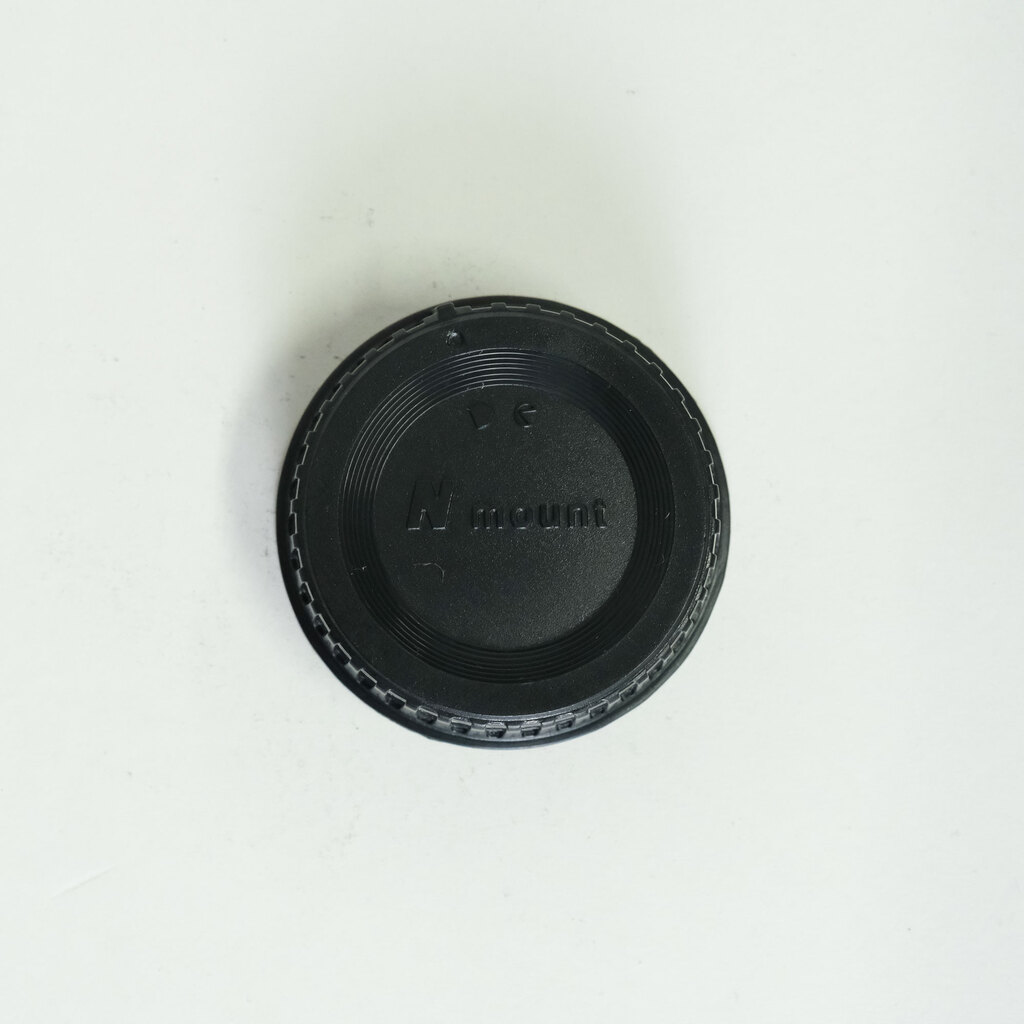 Nikon AF-S DX NIKKOR 18-55mm f3.5-5.6G VR II