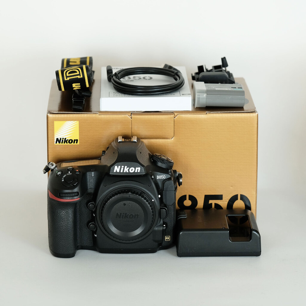 Nikon D850