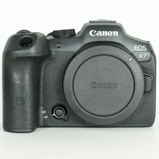 Canon EOS R7