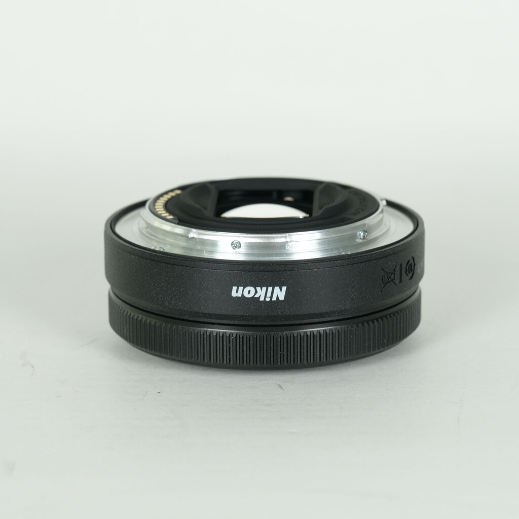 Nikon NIKKOR Z 26mm f/2.8 Nikon NIKKOR Z 26mm f/2.8