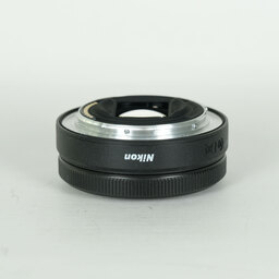 Nikon NIKKOR Z 26mm f/2.8 Nikon NIKKOR Z 26mm f/2.8