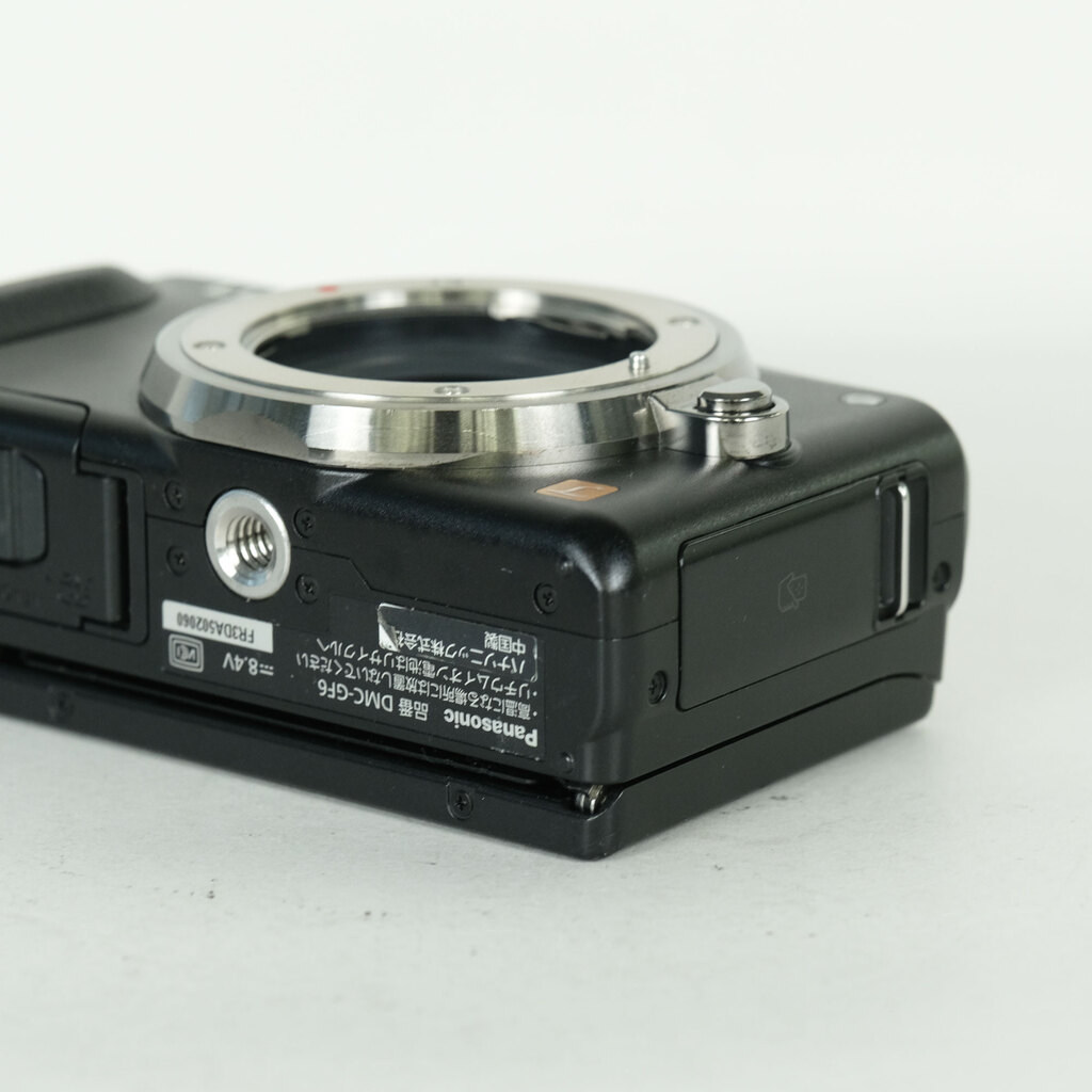 Panasonic LUMIX DMC-GF6-K ボディ ブラックの出品 | ONE SCENE（ワン