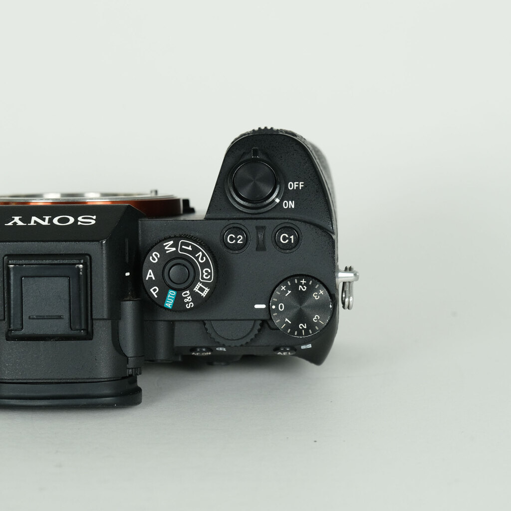 SONY α7R III(ILCE-7RM3) SONY α7R III(ILCE-7RM3)