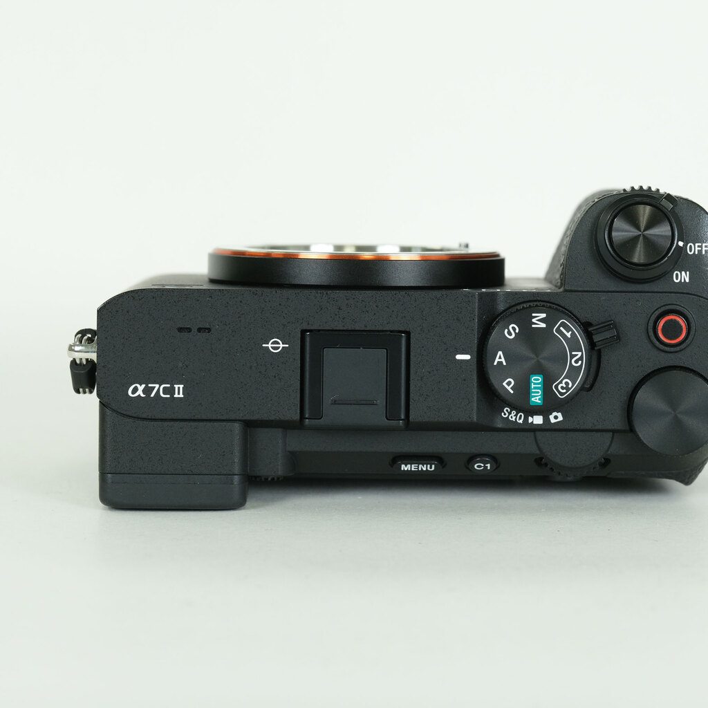 SONY α7C II(ILCE-7CM2) SONY α7C II(ILCE-7CM2)