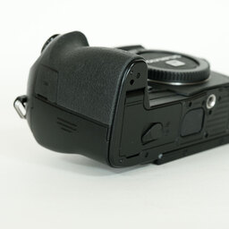 OLYMPUS OM-D E-M1 Mark II