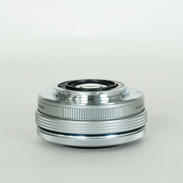 OLYMPUS M.ZUIKO DIGITAL ED 14-42mm F3.5-5.6 EZ シルバー OLYMPUS M.ZUIKO DIGITAL ED 14-42mm F3.5-5.6 EZ シルバー