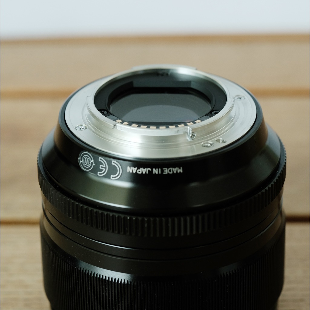 FUJIFILM XF56mmF1.2 R