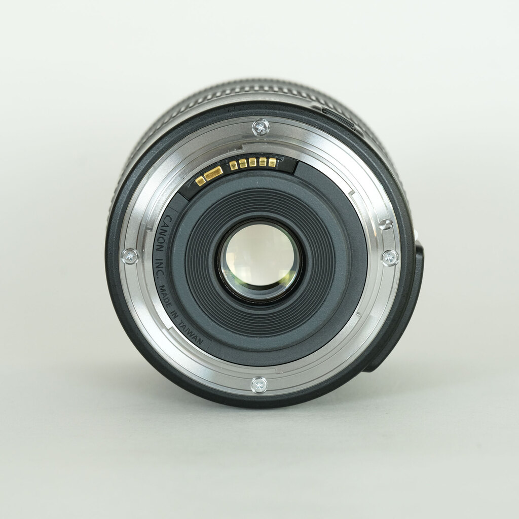 Canon EF-S18-135mm F3.5-5.6 IS STM