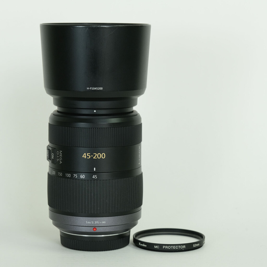 Panasonic LUMIX G VARIO 45-200mm F4.0-F5.6 MEGA O.I.S. H-FS045200
