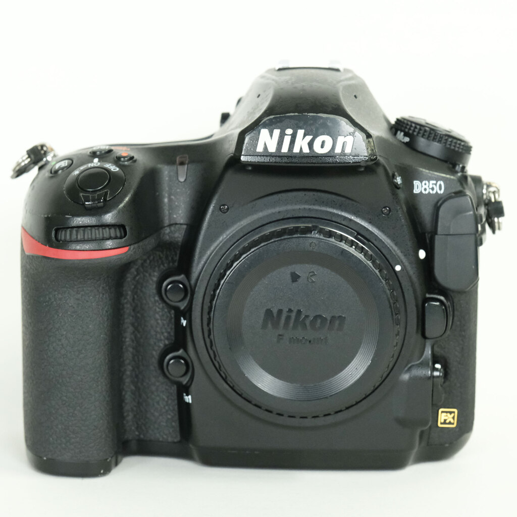 Nikon D850