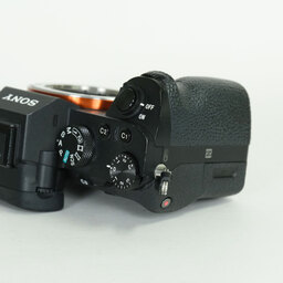 SONY α7 II（ILCE-7M2）