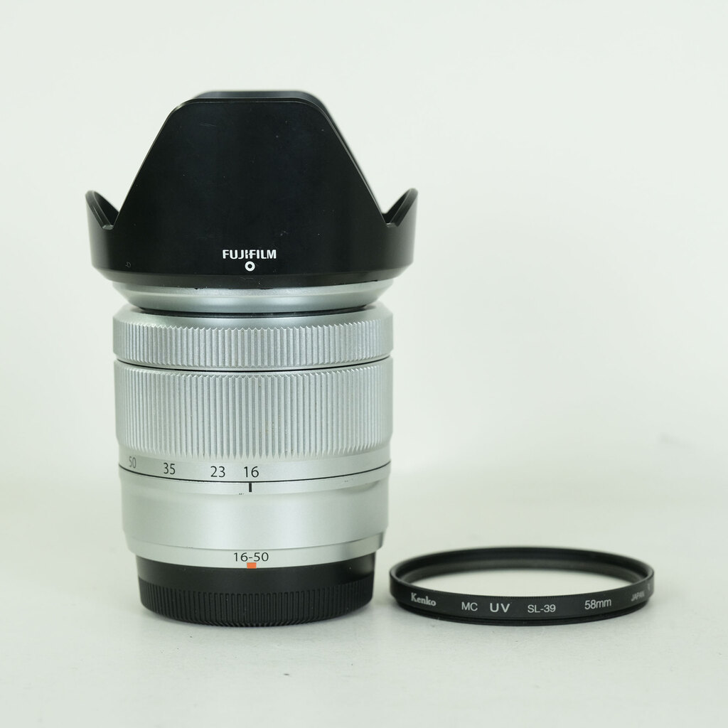 FUJIFILM フジノン XC16-50mm F3.5-5.6 OIS シルバー