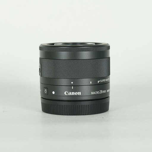 Canon EF-M28mm F3.5 マクロ IS STMを徹底解説。作例からレビューまで