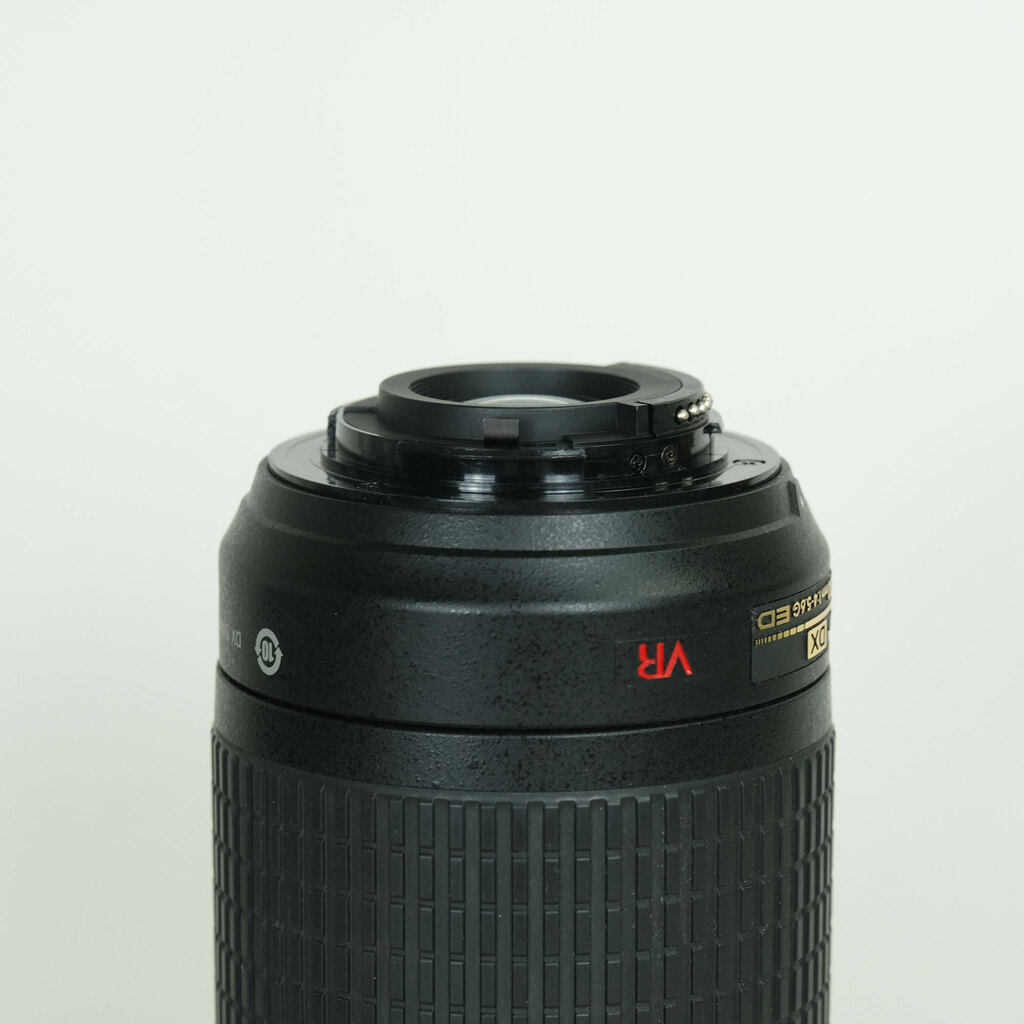Nikon AF-S DX VR Zoom-Nikkor 55-200mm F4-5.6G IF-ED
