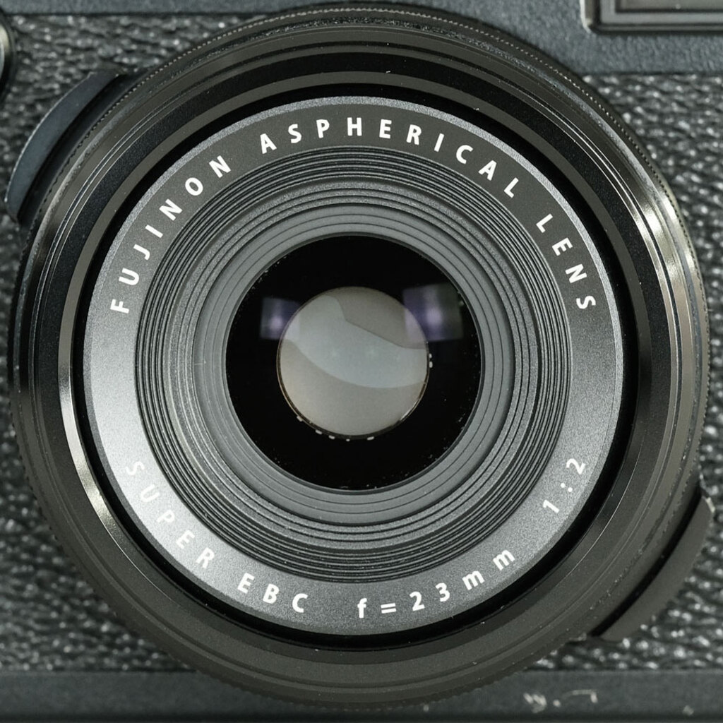 FUJIFILM X100F ブラック