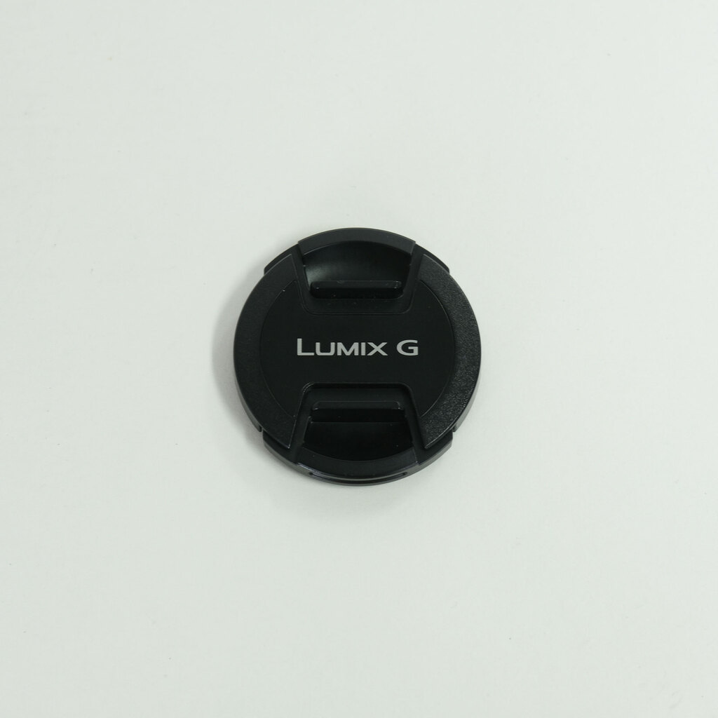 Panasonic LUMIX G VARIO 35-100mm / F4.0-5.6 ASPH. / MEGA O.I.S.