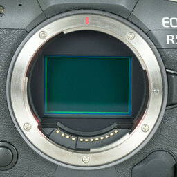 Canon EOS R5 Canon EOS R5