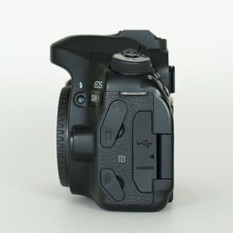 Canon EOS 80D