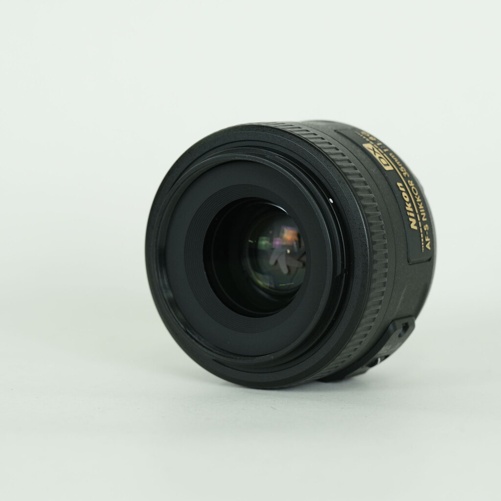 Nikon AF-S DX NIKKOR 35mm f/1.8G