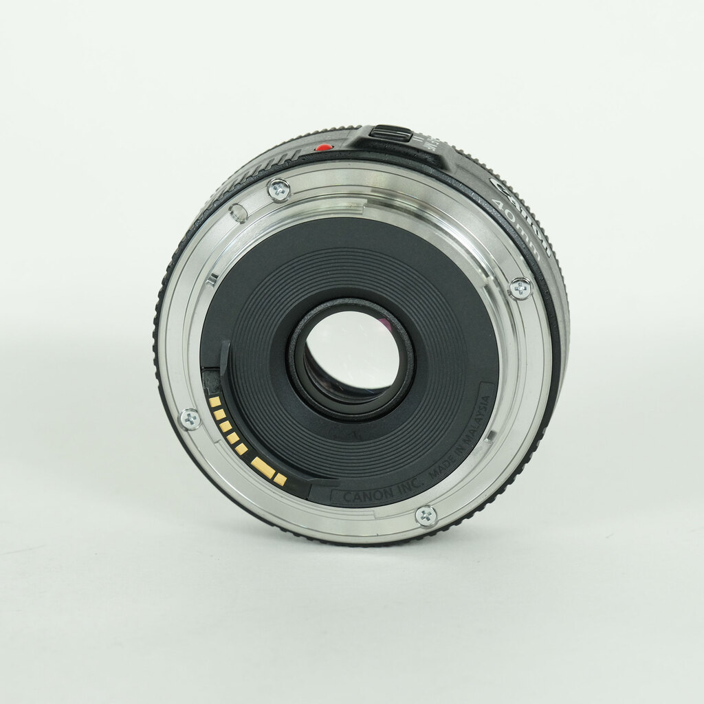 Canon EF40mm F2.8 STMの出品 | ONE SCENE（ワンシーン）