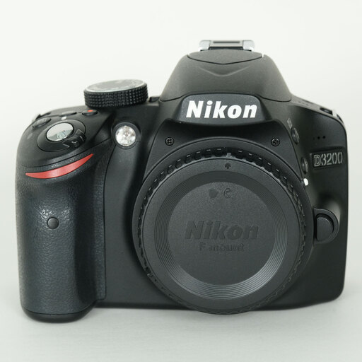 Nikon D3200ボディ ブラックの出品 | ONE SCENE（ワンシーン）