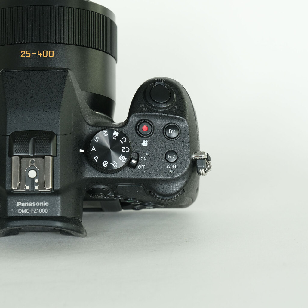 Panasonic LUMIX DMC-FZ1000