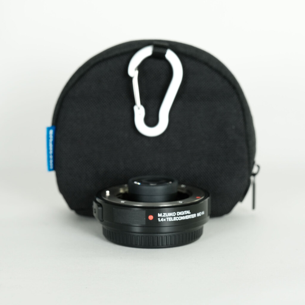 OLYMPUS M.ZUIKO DIGITAL ED 40-150mm F2.8 PROテレコンバーターキット