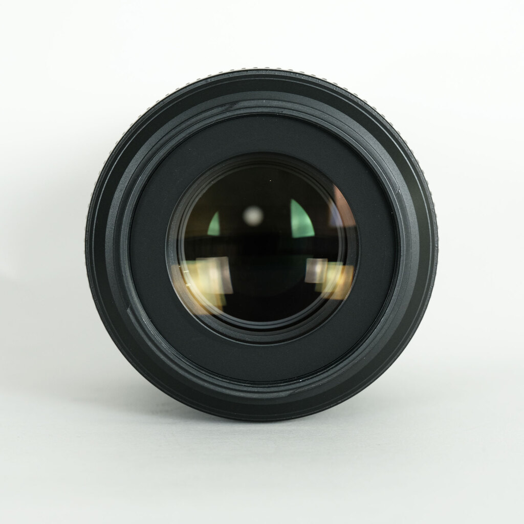 Nikon AF-S VR Micro-Nikkor 105mm f/2.8G IF-ED