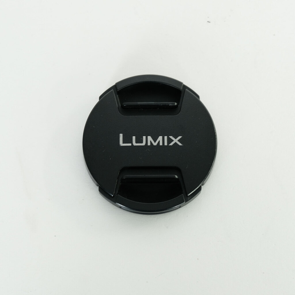 Panasonic LUMIX G VARIO 12-60mm / F3.5-5.6 ASPH. / POWER O.I.S. Panasonic LUMIX G VARIO 12-60mm / F3.5-5.6 ASPH. / POWER O.I.S.