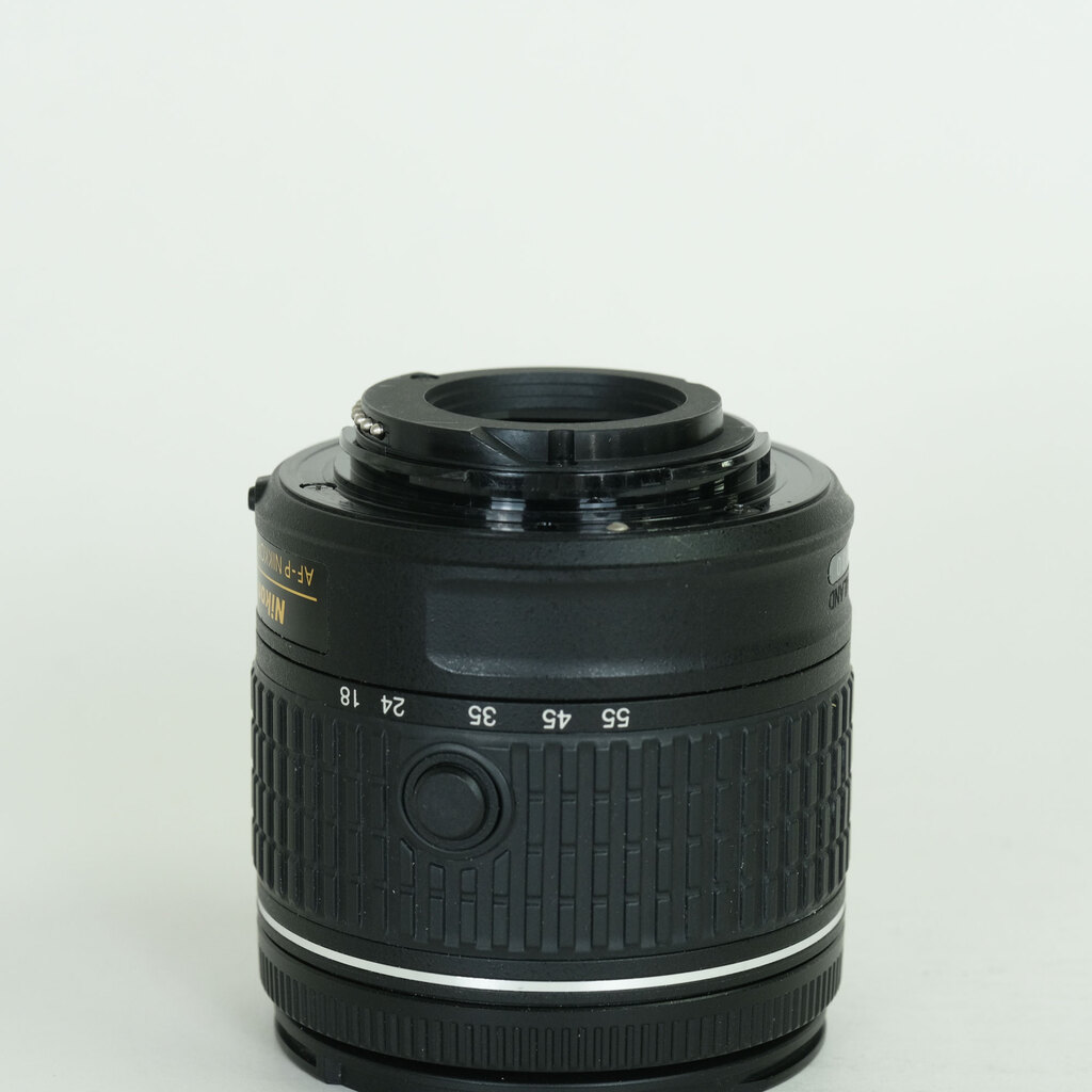 Nikon AF-P DX NIKKOR 18-55mm F3.5-5.6G VR Nikon AF-P DX NIKKOR 18-55mm F3.5-5.6G VR