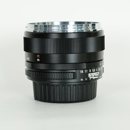 Carl Zeiss Planar T* 50mm F1.4 ZF [ニコンF用]