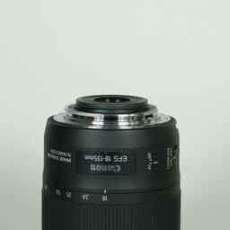Canon EF-S18-135mm F3.5-5.6 IS USM