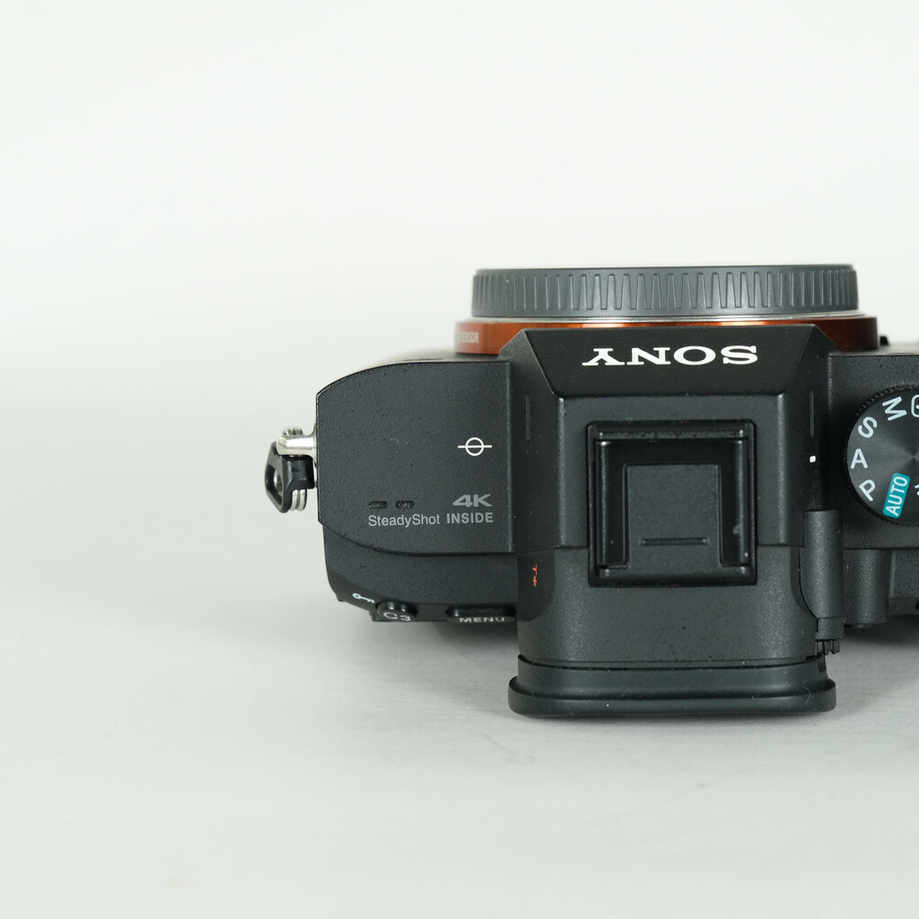 SONY α7 III(ILCE-7M3) SONY α7 III(ILCE-7M3)