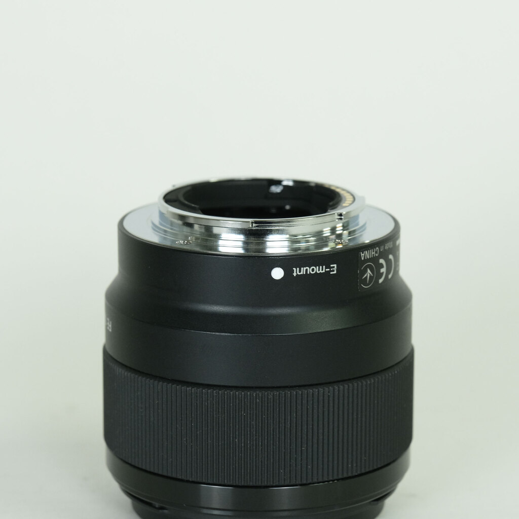 SONY FE 50mm F1.8 SEL50F18F SONY FE 50mm F1.8 SEL50F18F