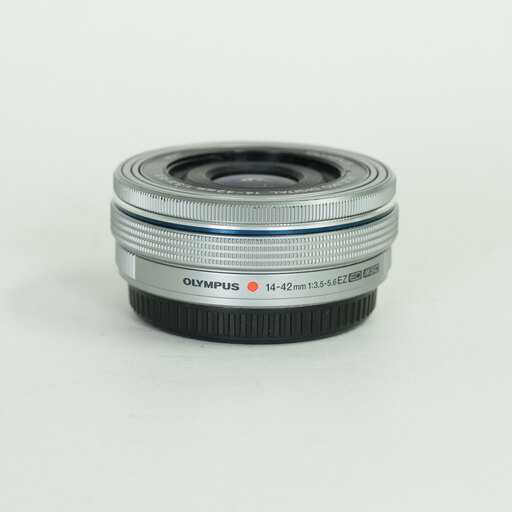 OLYMPUS M.ZUIKO DIGITAL ED 14-42mm F3.5-5.6 EZ シルバー