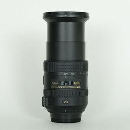 Nikon AF-S DX NIKKOR 18-200mm F3.5-5.6G ED VR II Nikon AF-S DX NIKKOR 18-200mm F3.5-5.6G ED VR II