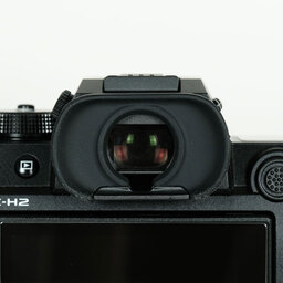 FUJIFILM X-H2