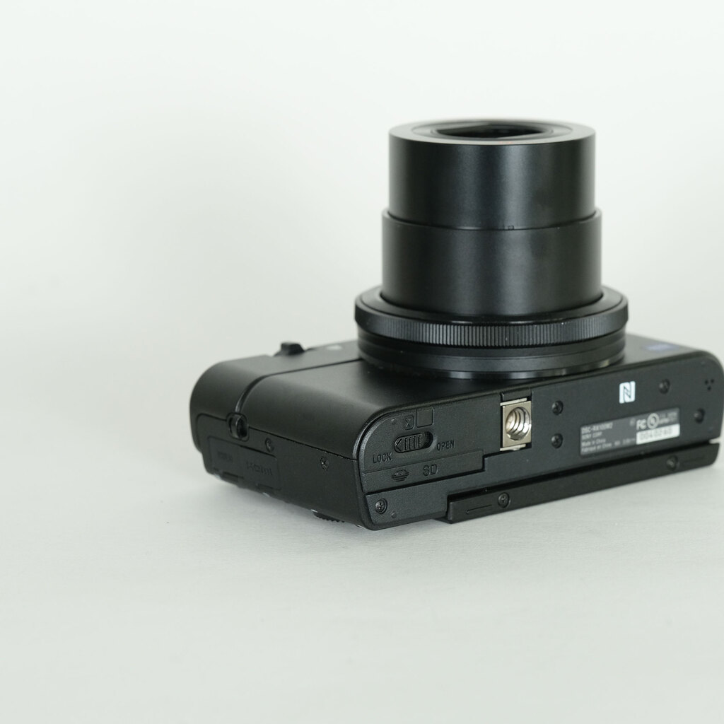 SONY Cyber-shot DSC-RX100M2