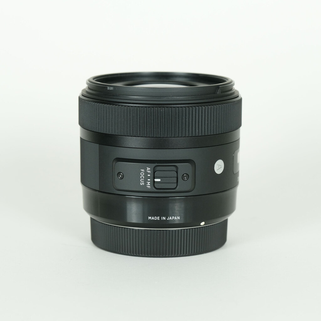 SIGMA 30mm F1.4 DC HSM | Art [キヤノン用]