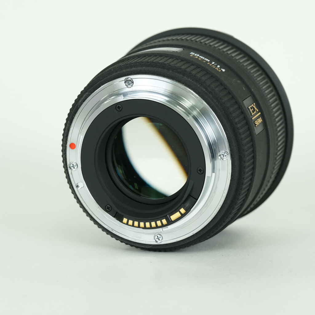 SIGMA 50mm F1.4 EX DG HSM (キヤノンEF用)