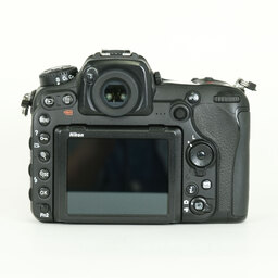 Nikon D500